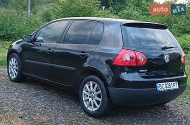 Хэтчбек Volkswagen Golf 2005 в Ходорове