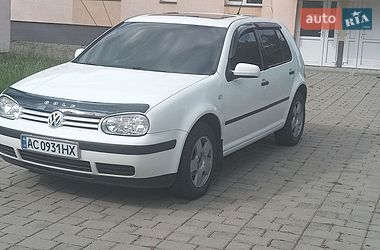 Хетчбек Volkswagen Golf 1998 в Горохові