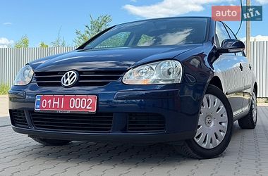 Хетчбек Volkswagen Golf 2005 в Лубнах