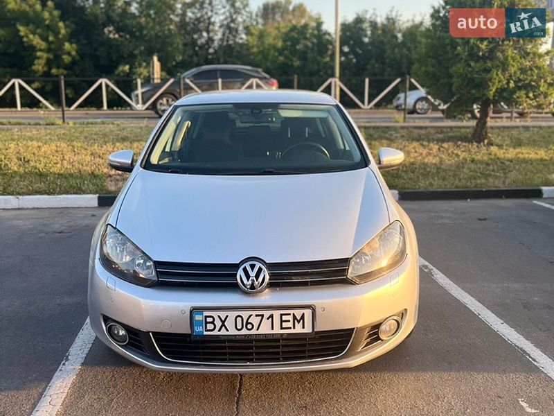 Хэтчбек Volkswagen Golf 2008 в Хмельницком