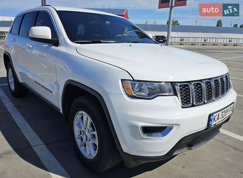 Внедорожник / Кроссовер Jeep Grand Cherokee 2018 в Киеве