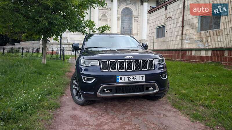 Внедорожник / Кроссовер Jeep Grand Cherokee 2017 в Сумах