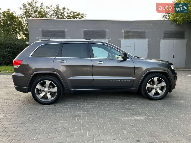 Внедорожник / Кроссовер Jeep Grand Cherokee 2014 в Хмельницком