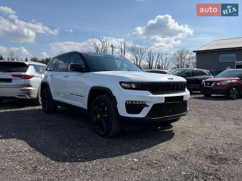 Позашляховик / Кросовер Jeep Grand Cherokee 2022 в Львові