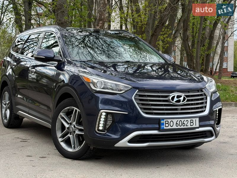 Позашляховик / Кросовер Hyundai Grand Santa Fe 2017 в Львові