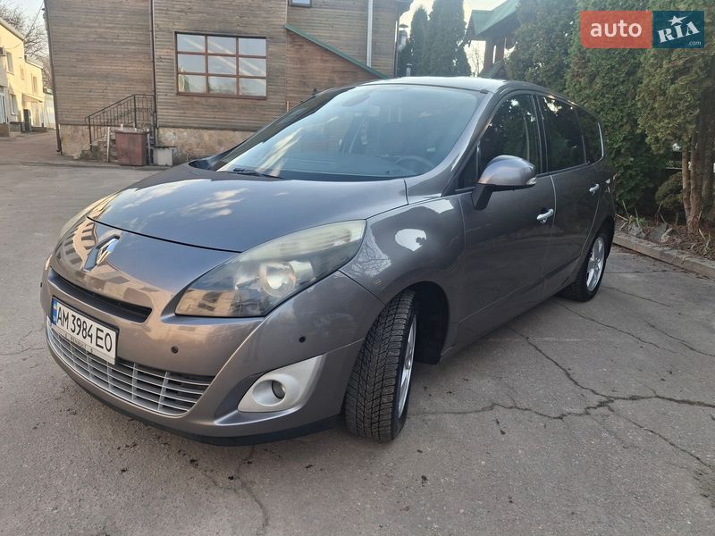 Минивэн Renault Grand Scenic 2011 в Житомире