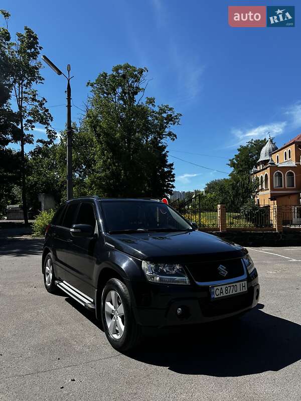 Внедорожник / Кроссовер Suzuki Grand Vitara 2008 в Черкассах Внедорожник / Кроссовер Suzuki Grand Vitara 2008 в Черкассах