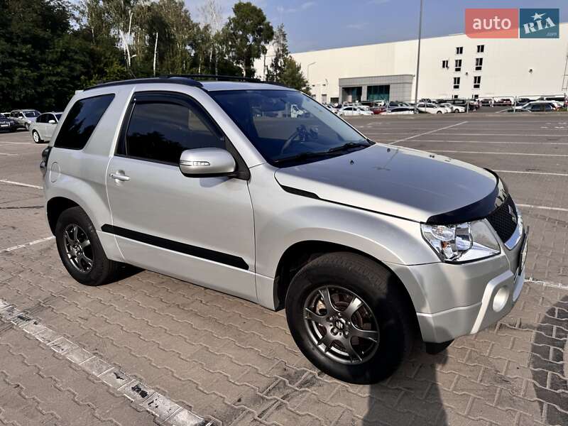 Внедорожник / Кроссовер Suzuki Grand Vitara 2008 в Киеве