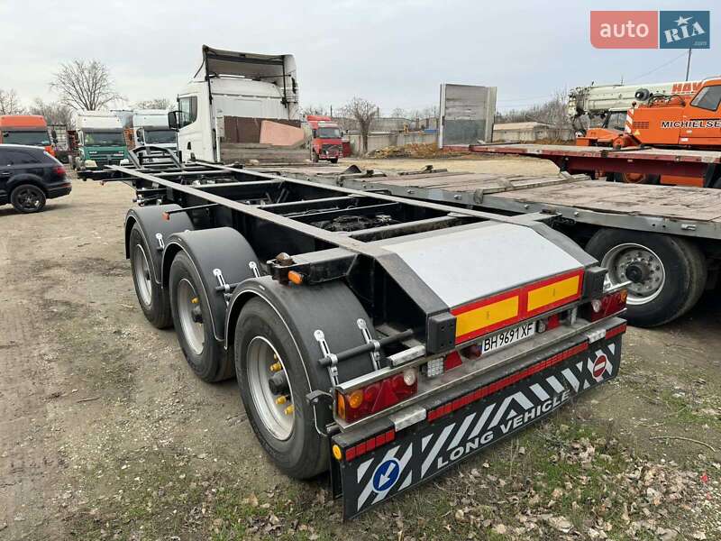 Контейнеровоз LAG GSA 2002 в Черноморске