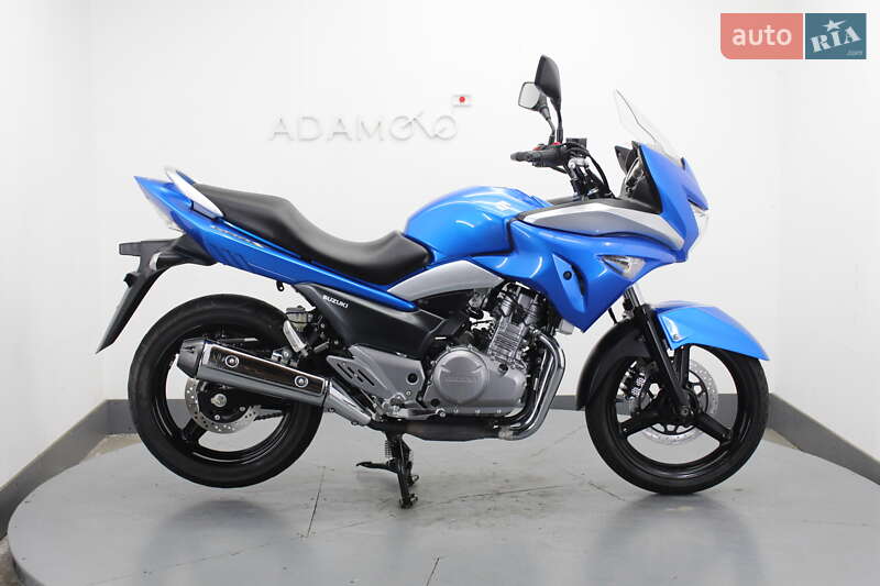 Мотоцикл Спорт-туризм Suzuki GSR 250 2018 в Гнивани