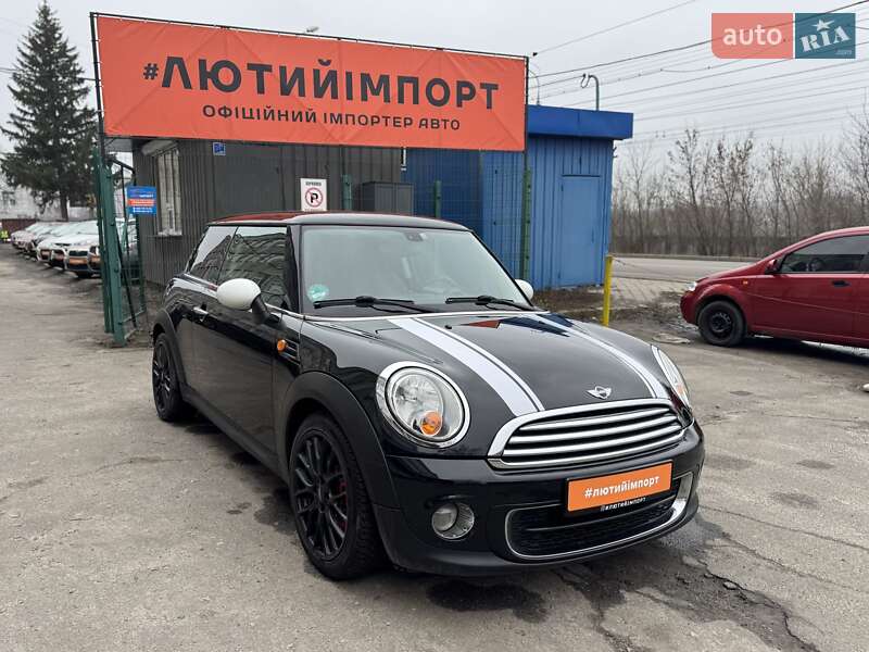 Хэтчбек MINI Hatch 2010 в Сумах