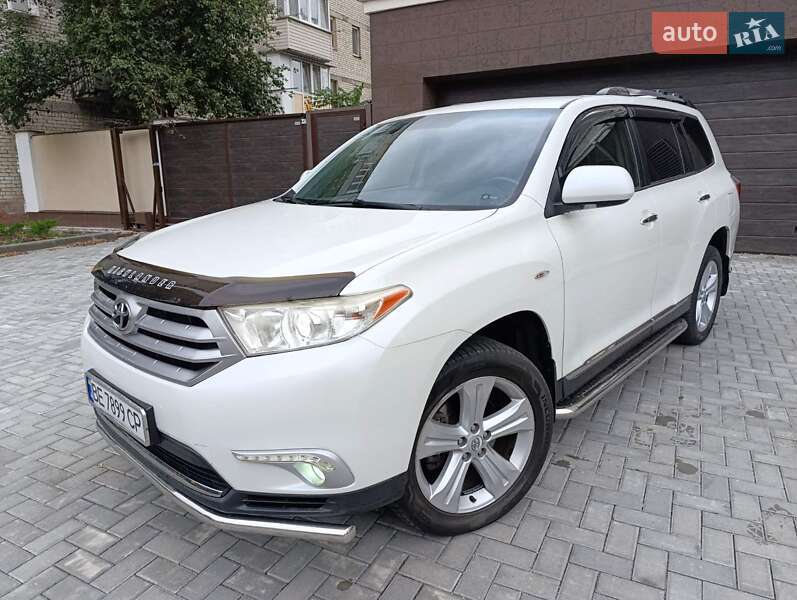 Внедорожник / Кроссовер Toyota Highlander 2011 в Николаеве