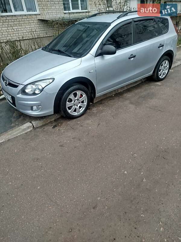 Универсал Hyundai i30 2009 в Бердичеве