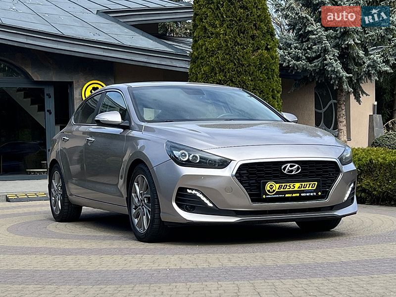 Фастбэк Hyundai i30 2018 в Львове
