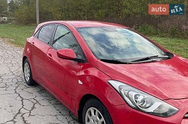 Хэтчбек Hyundai i30 2013 в Емильчине