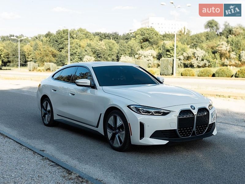 Купе BMW i4 2023 в Днепре