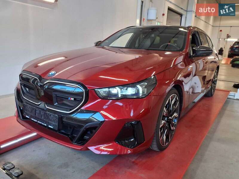 Универсал BMW i5 2024 в Киеве Универсал BMW i5 2024 в Киеве