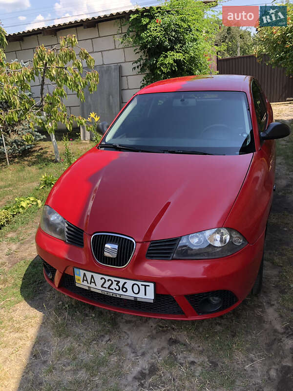 Хетчбек SEAT Ibiza 2007 в Києві