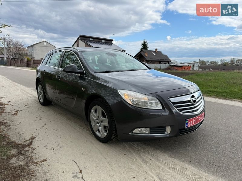 Универсал Opel Insignia 2009 в Борисполе