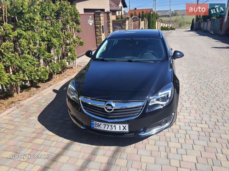 Универсал Opel Insignia 2017 в Ровно Универсал Opel Insignia 2017 в Ровно