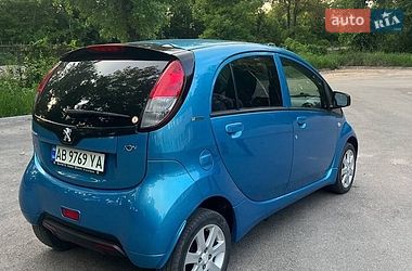 Хэтчбек Peugeot iOn 2014 в Жмеринке Хэтчбек Peugeot iOn 2014 в Жмеринке