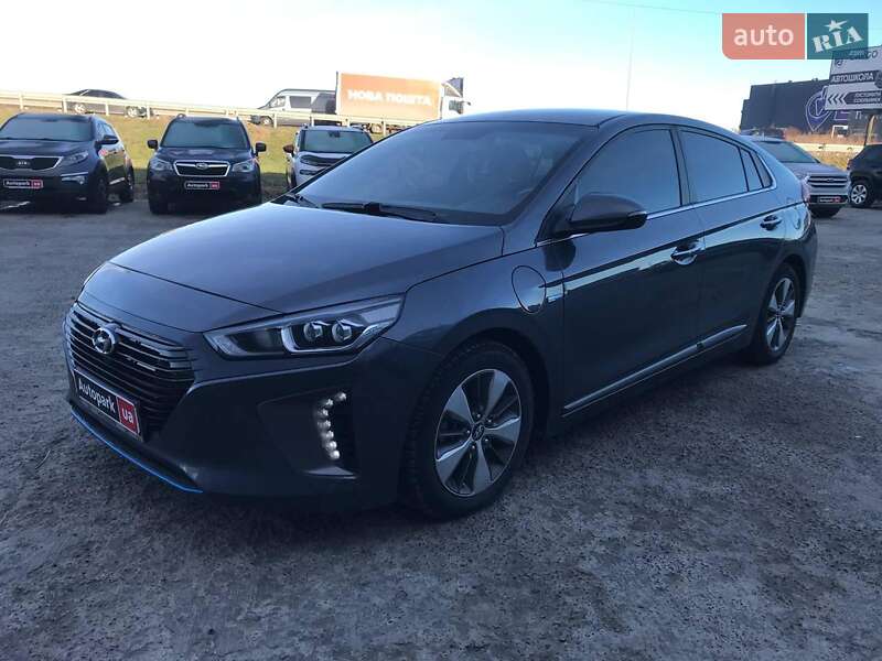 Хэтчбек Hyundai Ioniq 2018 в Львове Хэтчбек Hyundai Ioniq 2018 в Львове