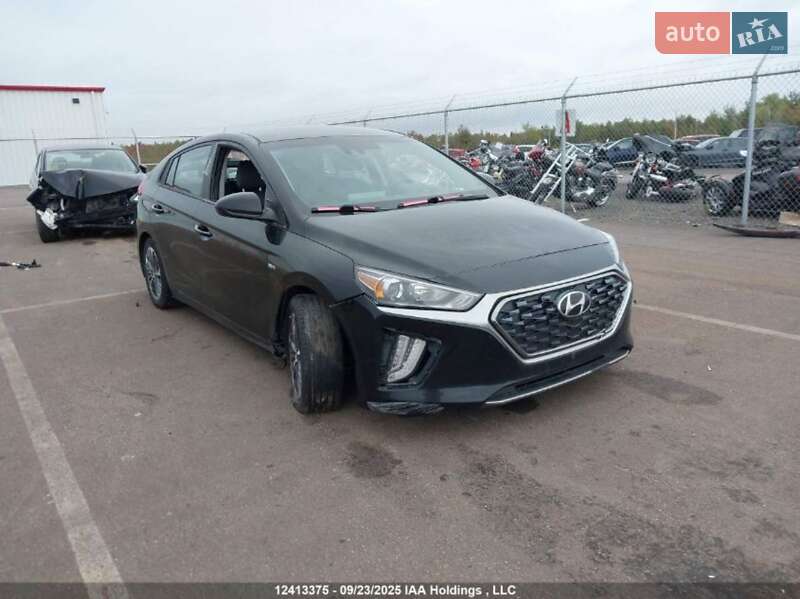 Лифтбек Hyundai Ioniq 2020 в Киеве