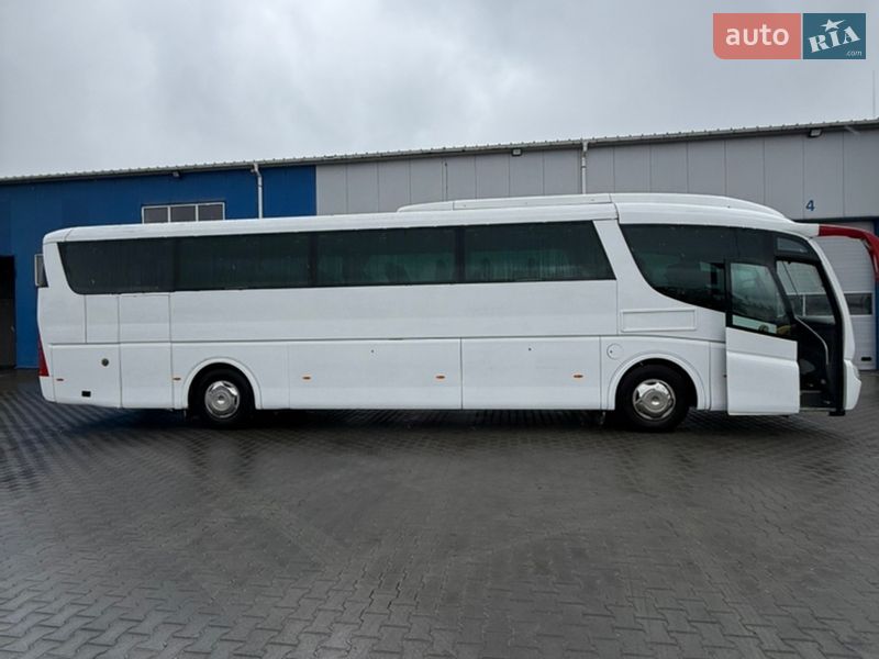 Туристический / Междугородний автобус Scania Irizar 2008 в Львове