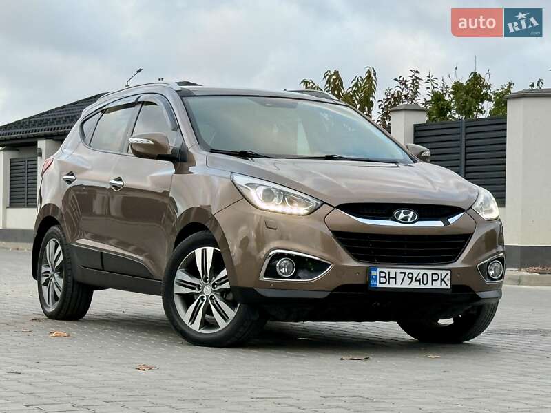 Внедорожник / Кроссовер Hyundai ix35 2015 в Одессе