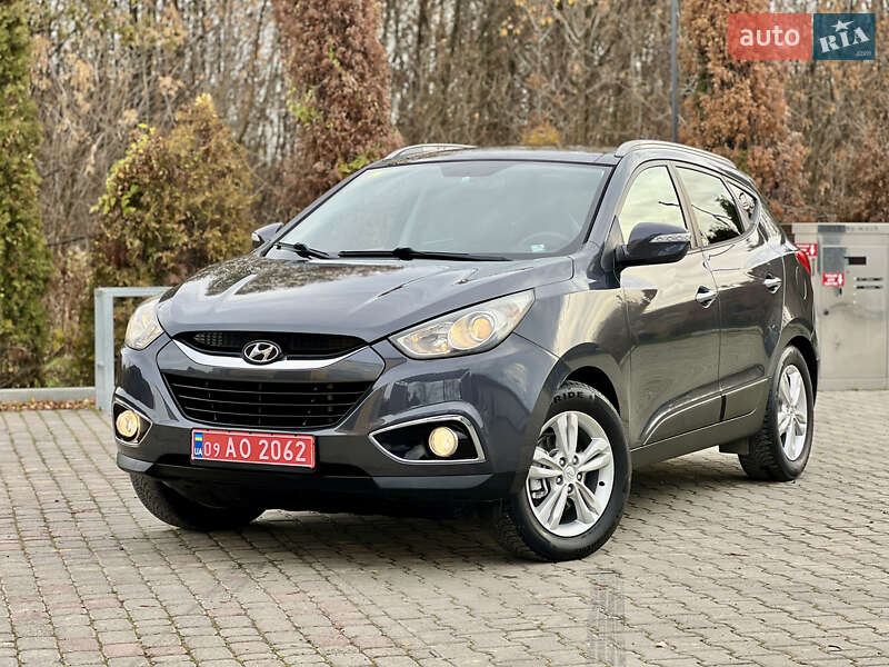 Внедорожник / Кроссовер Hyundai ix35 2010 в Ивано-Франковске Внедорожник / Кроссовер Hyundai ix35 2010 в Ивано-Франковске