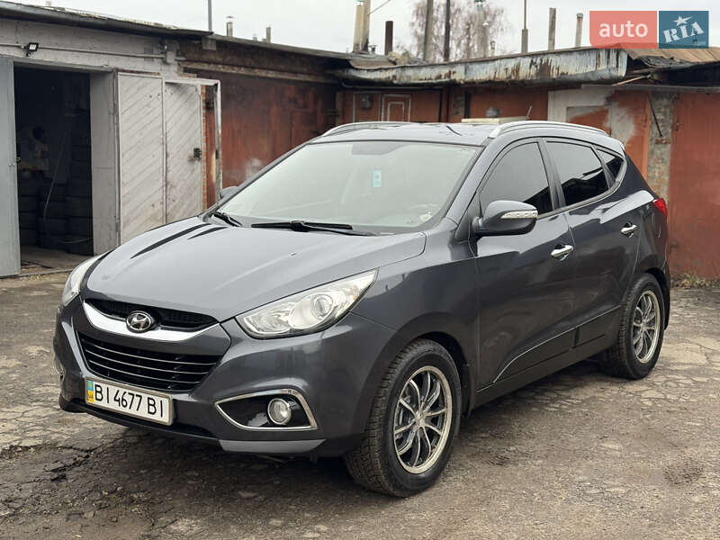 Внедорожник / Кроссовер Hyundai ix35 2010 в Козельщине