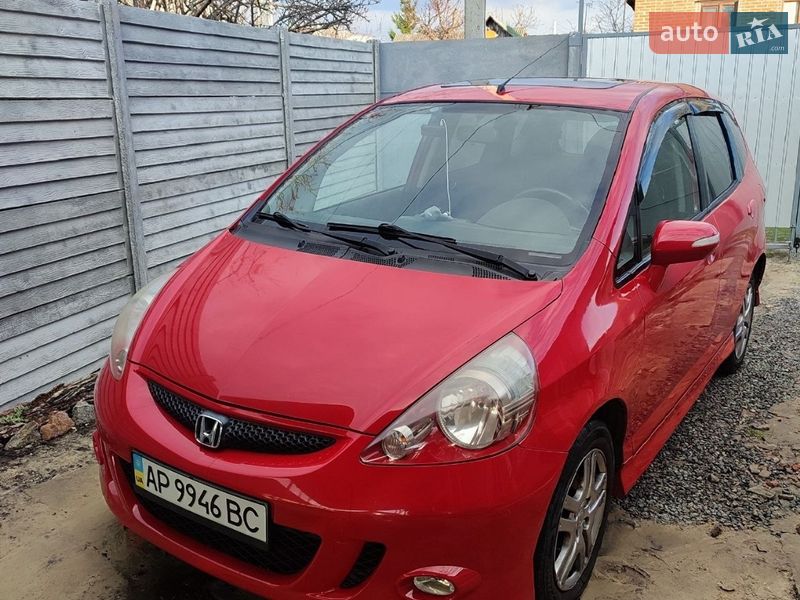 Хэтчбек Honda Jazz 2008 в Запорожье Хэтчбек Honda Jazz 2008 в Запорожье