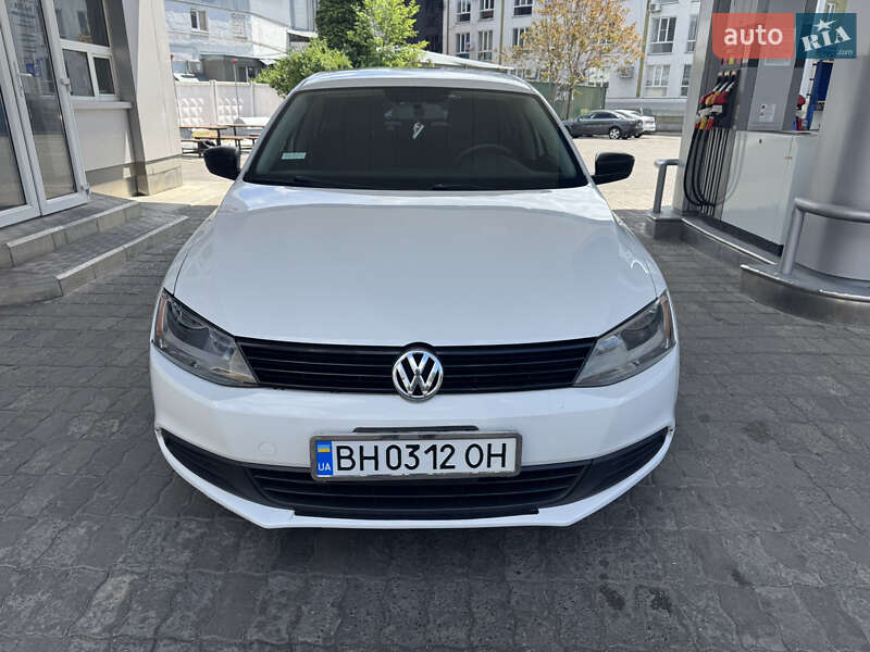 Седан Volkswagen Jetta 2013 в Одессе