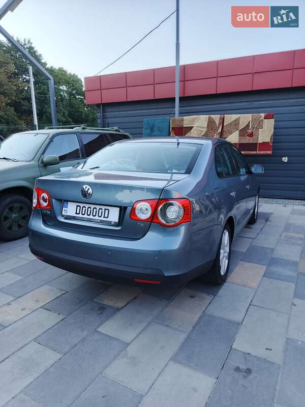 Седан Volkswagen Jetta 2008 в Белой Церкви Седан Volkswagen Jetta 2008 в Белой Церкви