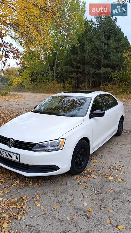 Седан Volkswagen Jetta 2012 в Каменском