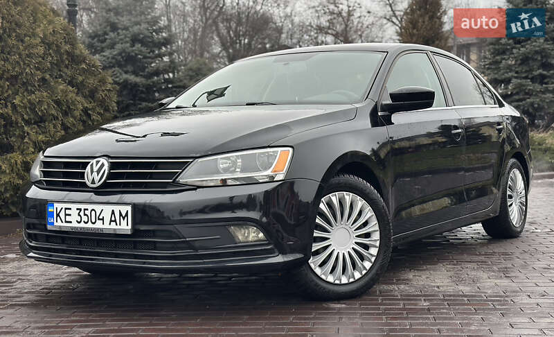 Седан Volkswagen Jetta 2017 в Дніпрі