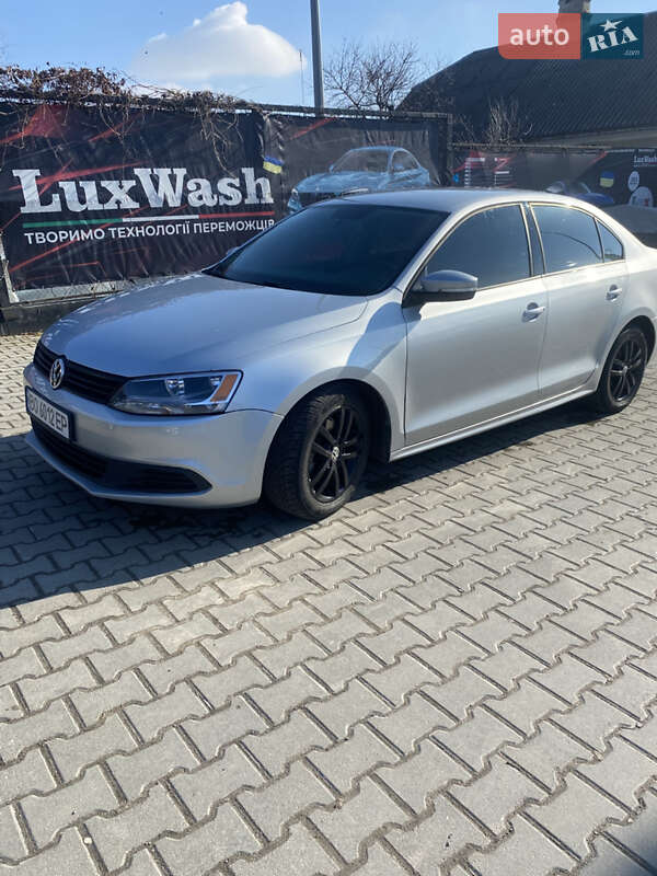 Седан Volkswagen Jetta 2011 в Теребовле