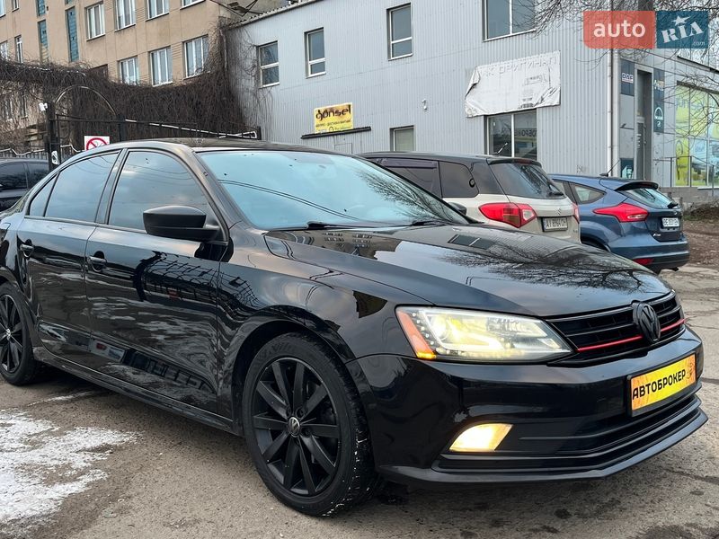 Седан Volkswagen Jetta 2015 в Николаеве