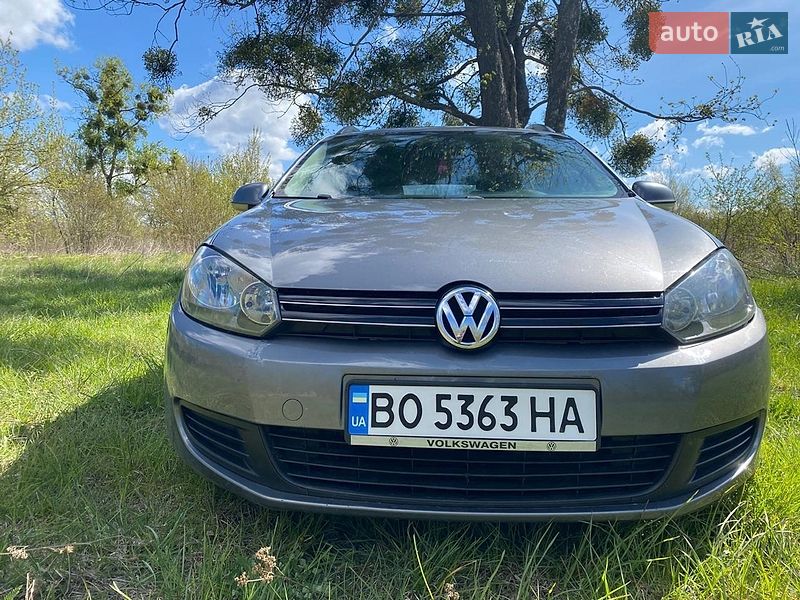 Универсал Volkswagen Jetta 2012 в Кременце