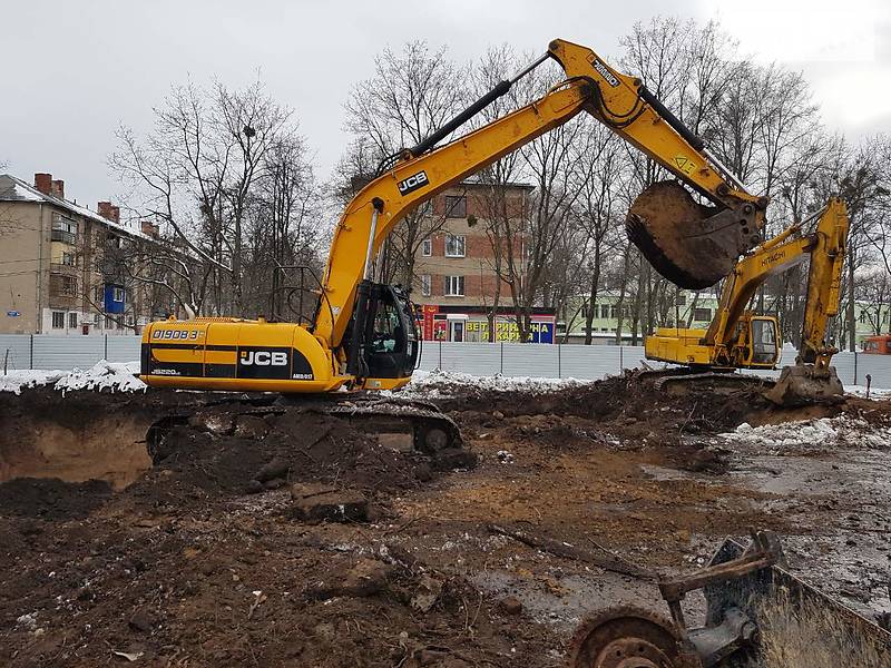 Экскаватор JCB JS 220 2010 в Харькове