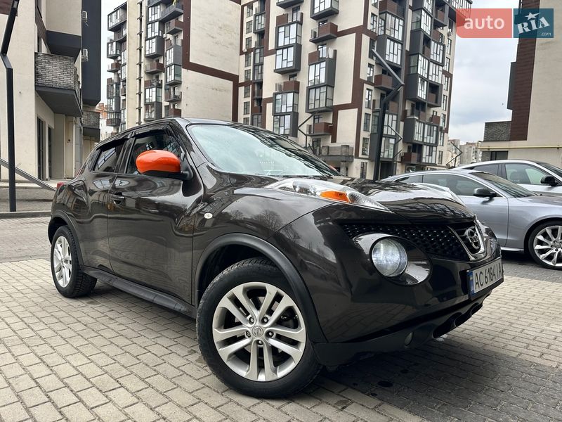 Внедорожник / Кроссовер Nissan Juke 2012 в Хмельницком
