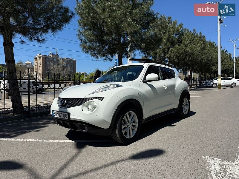 Позашляховик / Кросовер Nissan Juke 2011 в Одесі