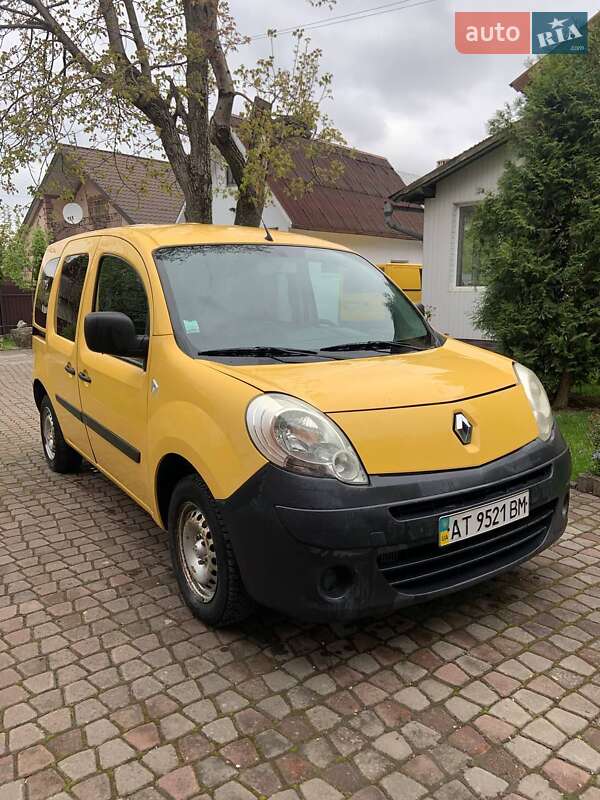 Минивэн Renault Kangoo 2008 в Ивано-Франковске