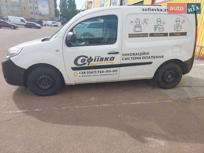 Вантажний фургон Renault Kangoo 2013 в Житомирі Вантажний фургон Renault Kangoo 2013 в Житомирі