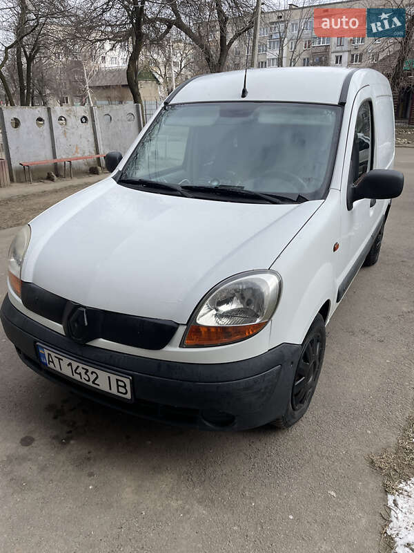Грузовой фургон Renault Kangoo 2004 в Калуше
