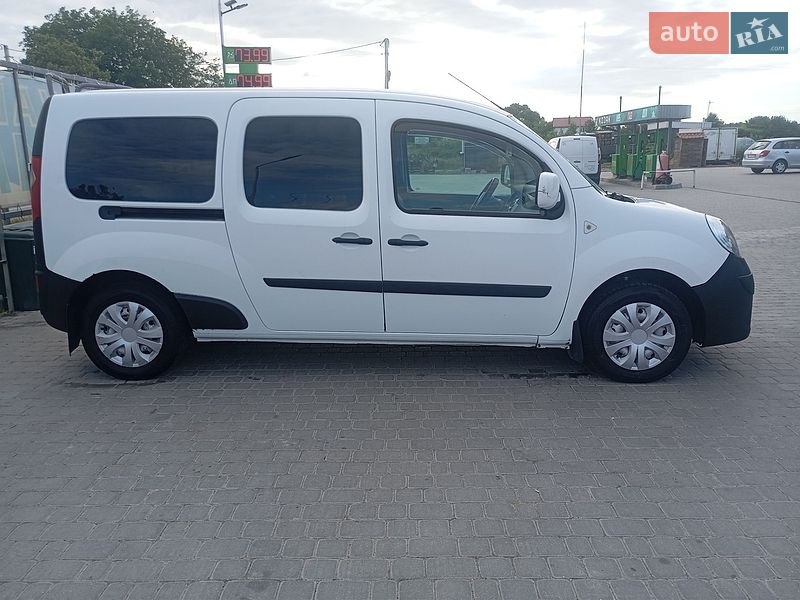 Минивэн Renault Kangoo 2010 в Каменец-Подольском