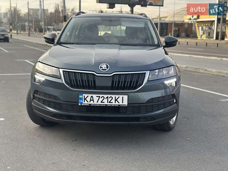 Внедорожник / Кроссовер Skoda Karoq 2018 в Киеве