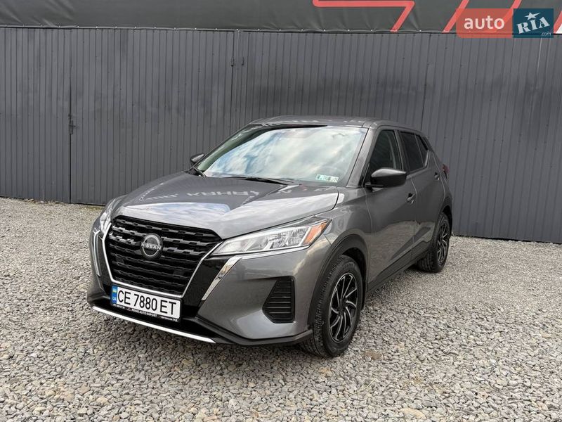 Позашляховик / Кросовер Nissan Kicks 2022 в Чернівцях