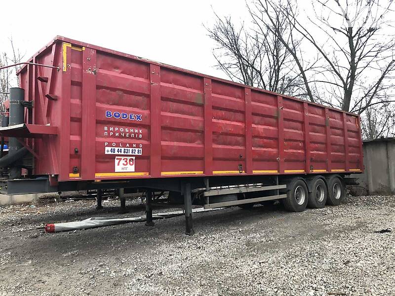 Самосвал полуприцеп Bodex KIS 2010 в Днепре