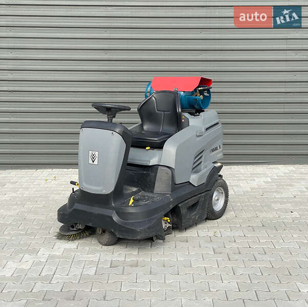 Подметальная машина Karcher KM 2020 в Радехове Подметальная машина Karcher KM 2020 в Радехове